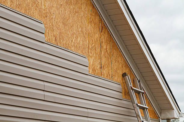 Professional Wood Siding technician working in Cramerton, NC